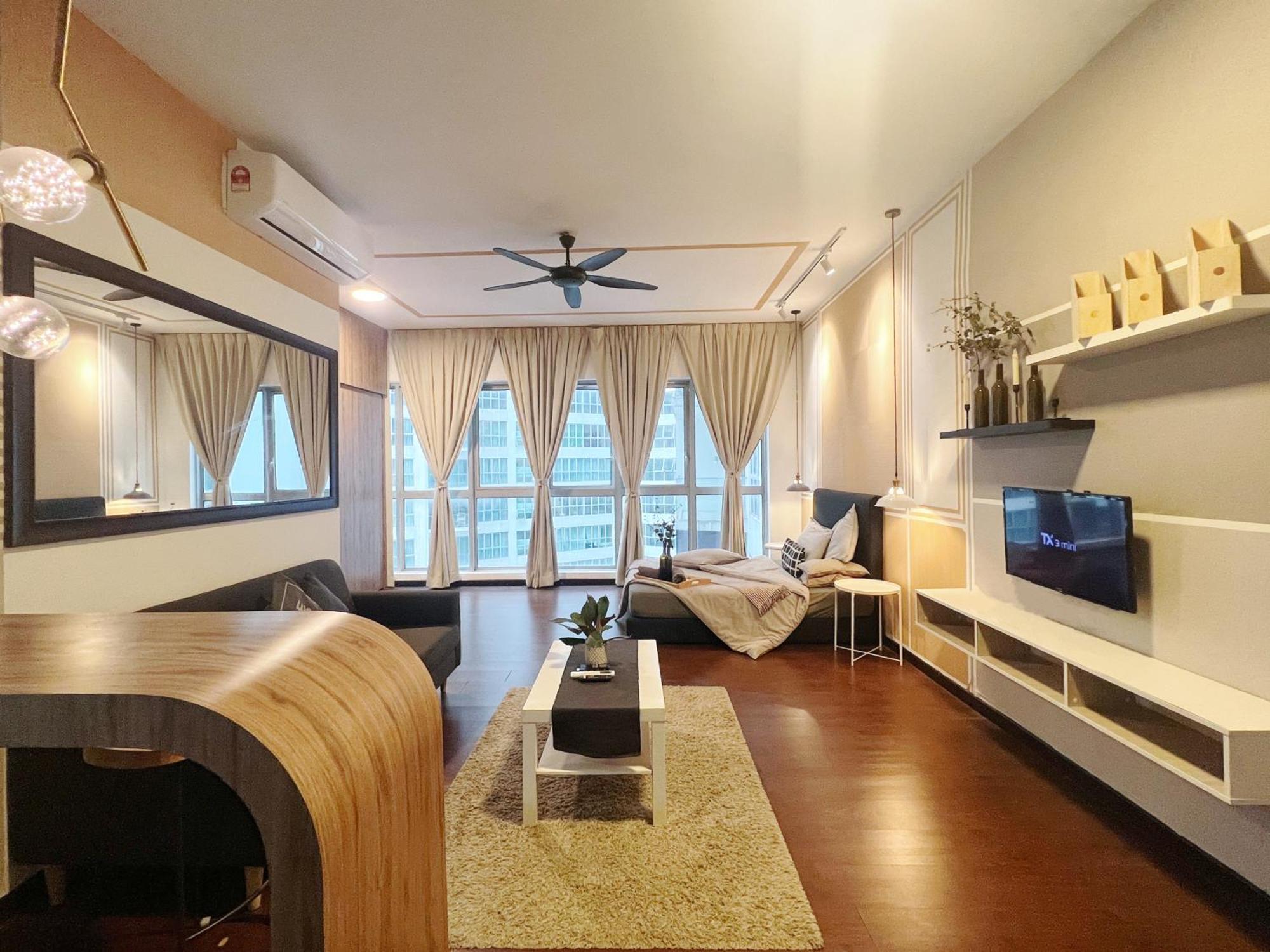 Regalia And By Awesomestay Apartment *