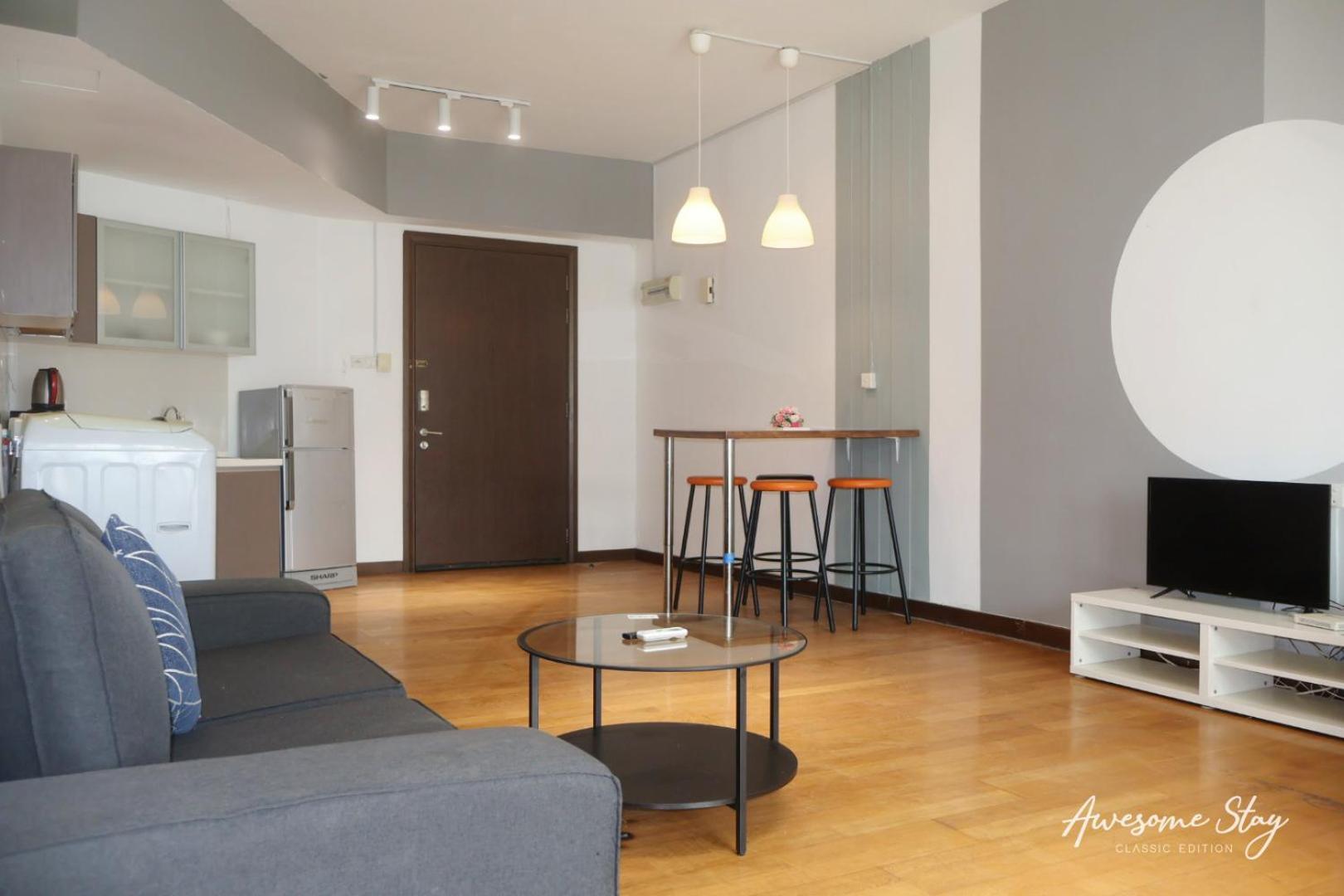 Regalia And By Awesomestay Apartment